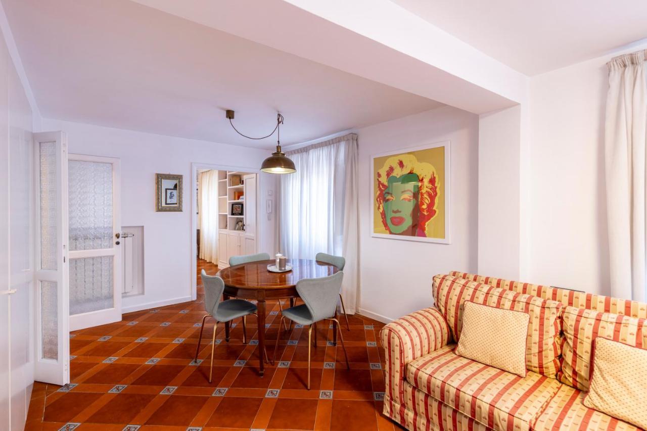 Parlamento Luxury Apartment Рим Екстер'єр фото