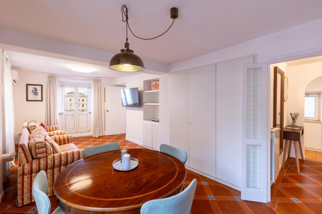 Parlamento Luxury Apartment Рим Екстер'єр фото